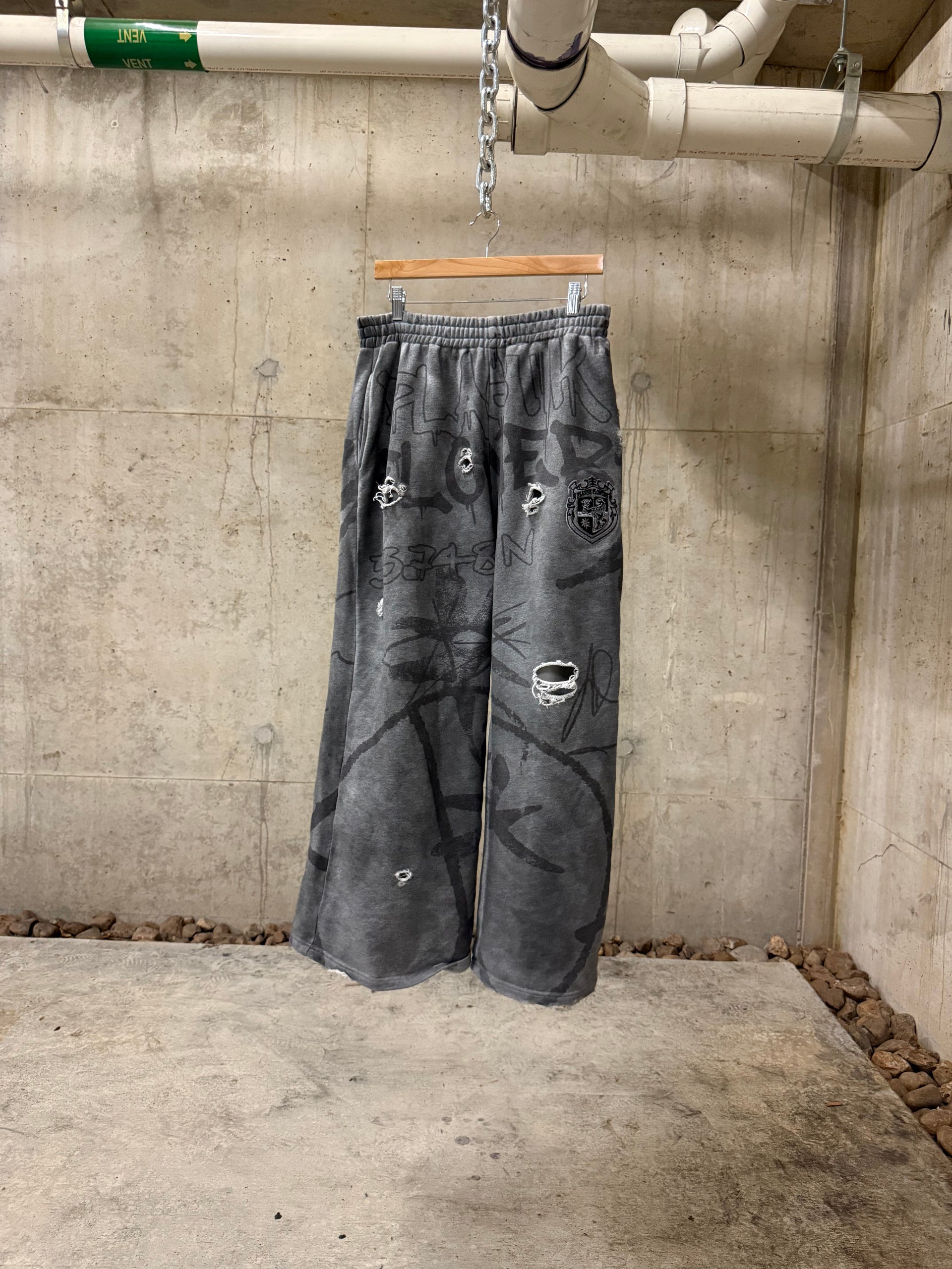 DIRTY VANDALISM SWEATPANTS